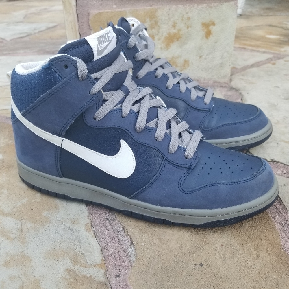 Vintage Nike Dunk High “Rice Owls” 2010